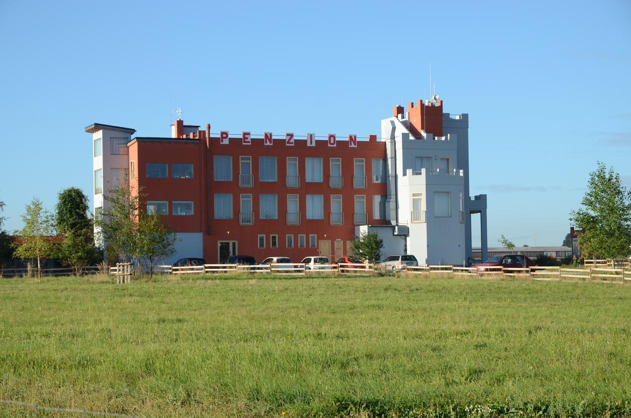 Penzion Folbr Dlouhá Lhota Exterior foto